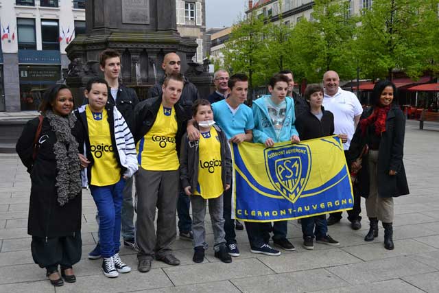 Du 3 au 5 mai 2013, les enfants ont vécu le top 14 de rugby avec Morgan PARRA à Clermont Ferrand